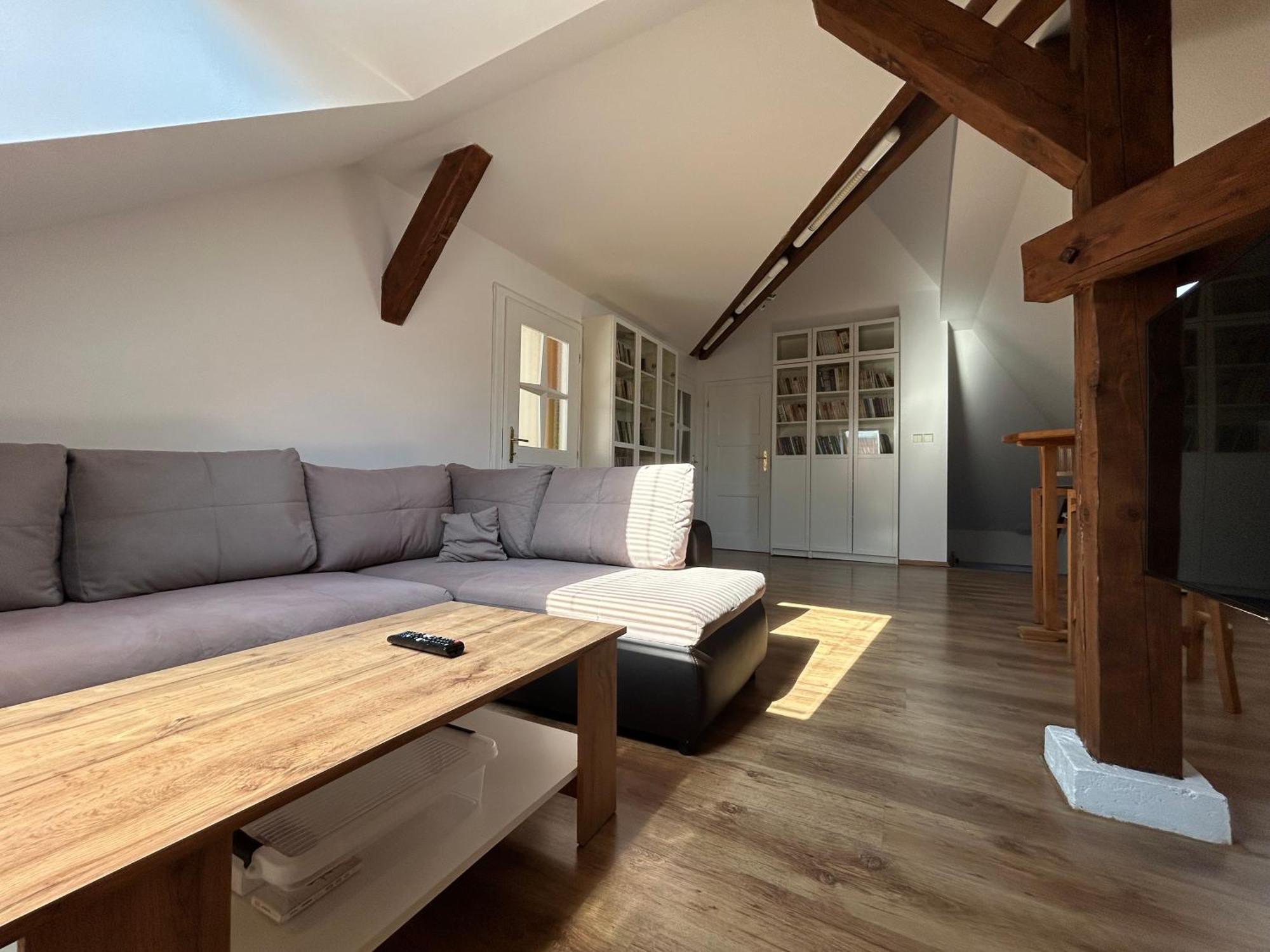 Apartmany U Kubiku Χράντεκ Κράλοβε Εξωτερικό φωτογραφία